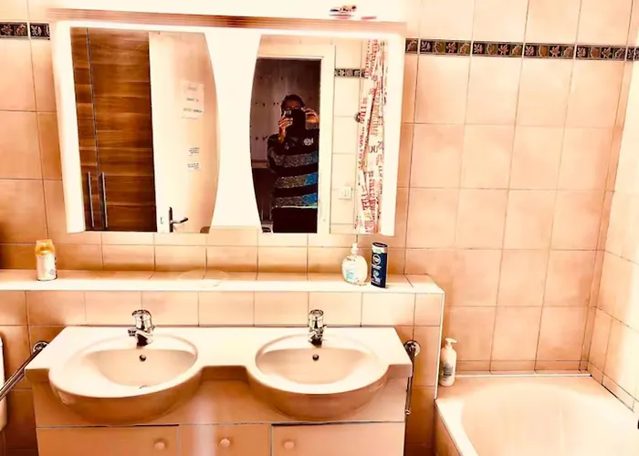 Apartament Lavaux Place In Swiss French Part Rivaz