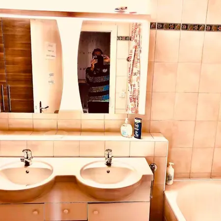 Apartament Lavaux Place In Swiss French Part Rivaz