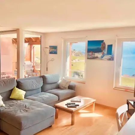 Apartament Lavaux Place In Swiss French Part