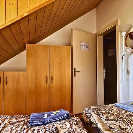 Apartament Lavaux Place In Swiss French Part Rivaz
